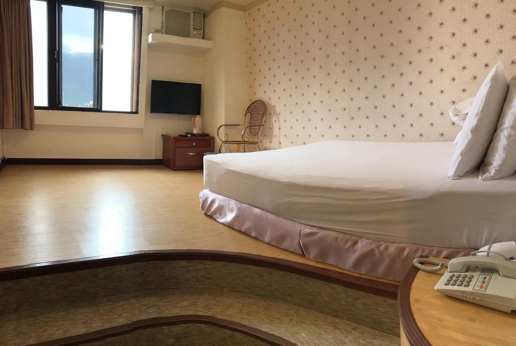 Chantai Hotel Hualian Zewnętrze zdjęcie